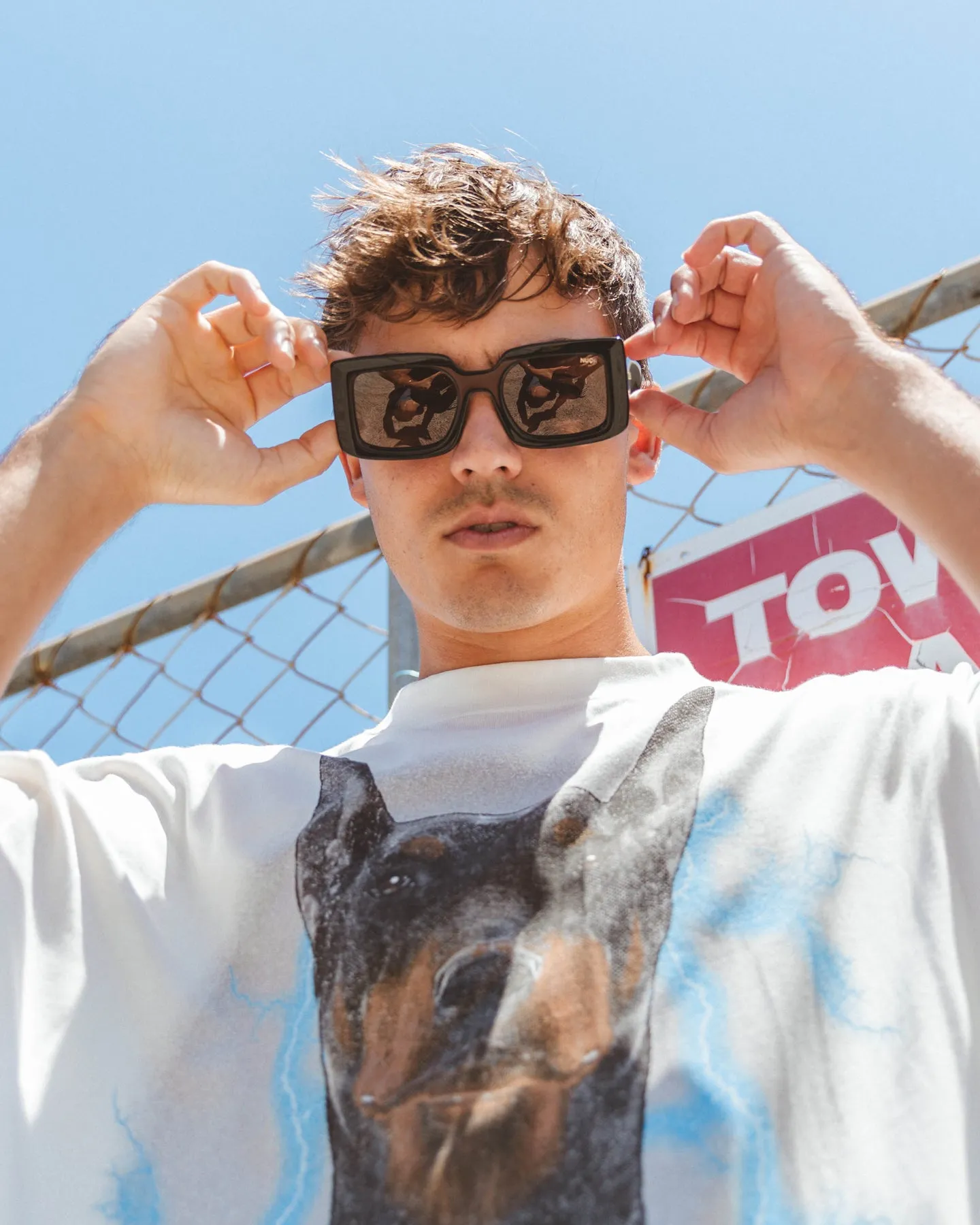 NUQE Iggy Sunglasses Black/Gold
