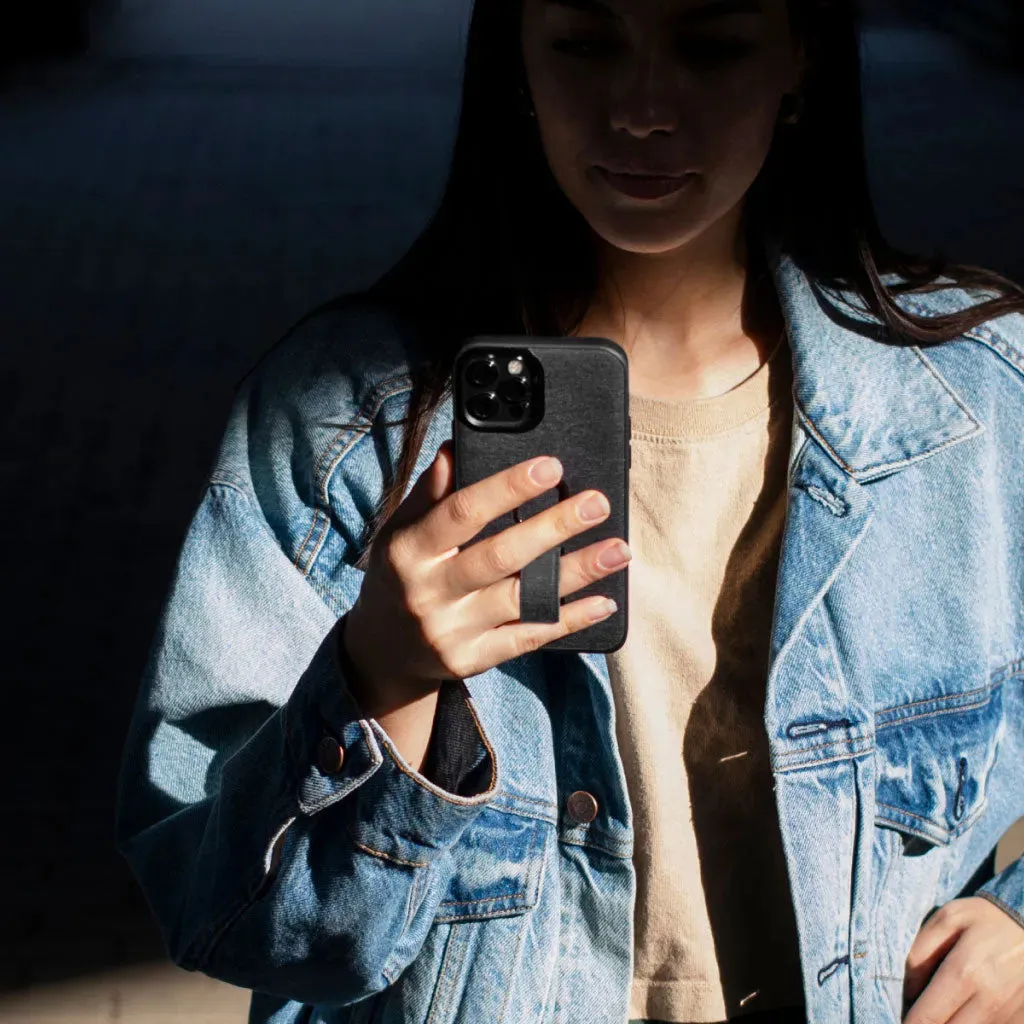 Peak Design iPhone 14 Everyday Loop Phone Case (Charcoal)